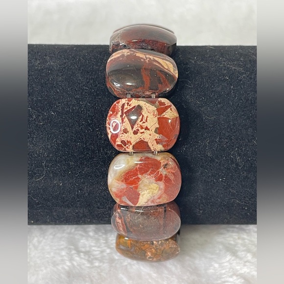 Jasper stone stretch bracelet. - Picture 3 of 4